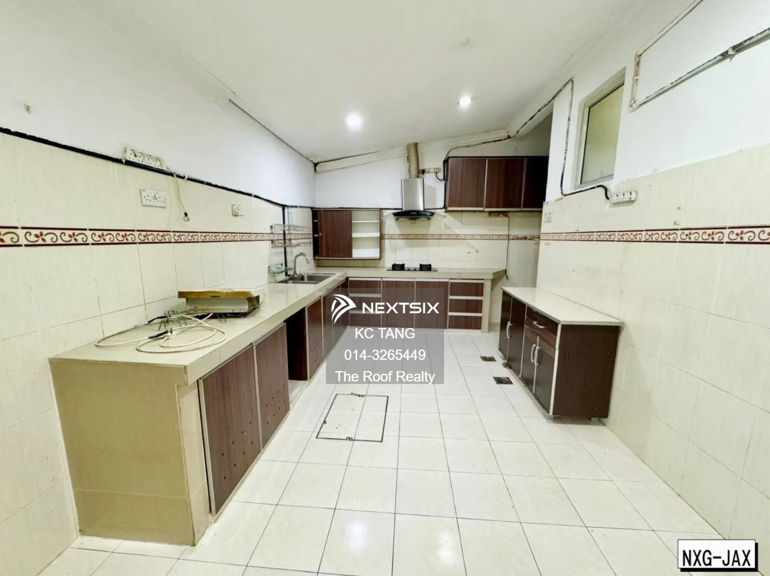 Semi-detached House For Sale in Aman Perdana Selangor - Image 10