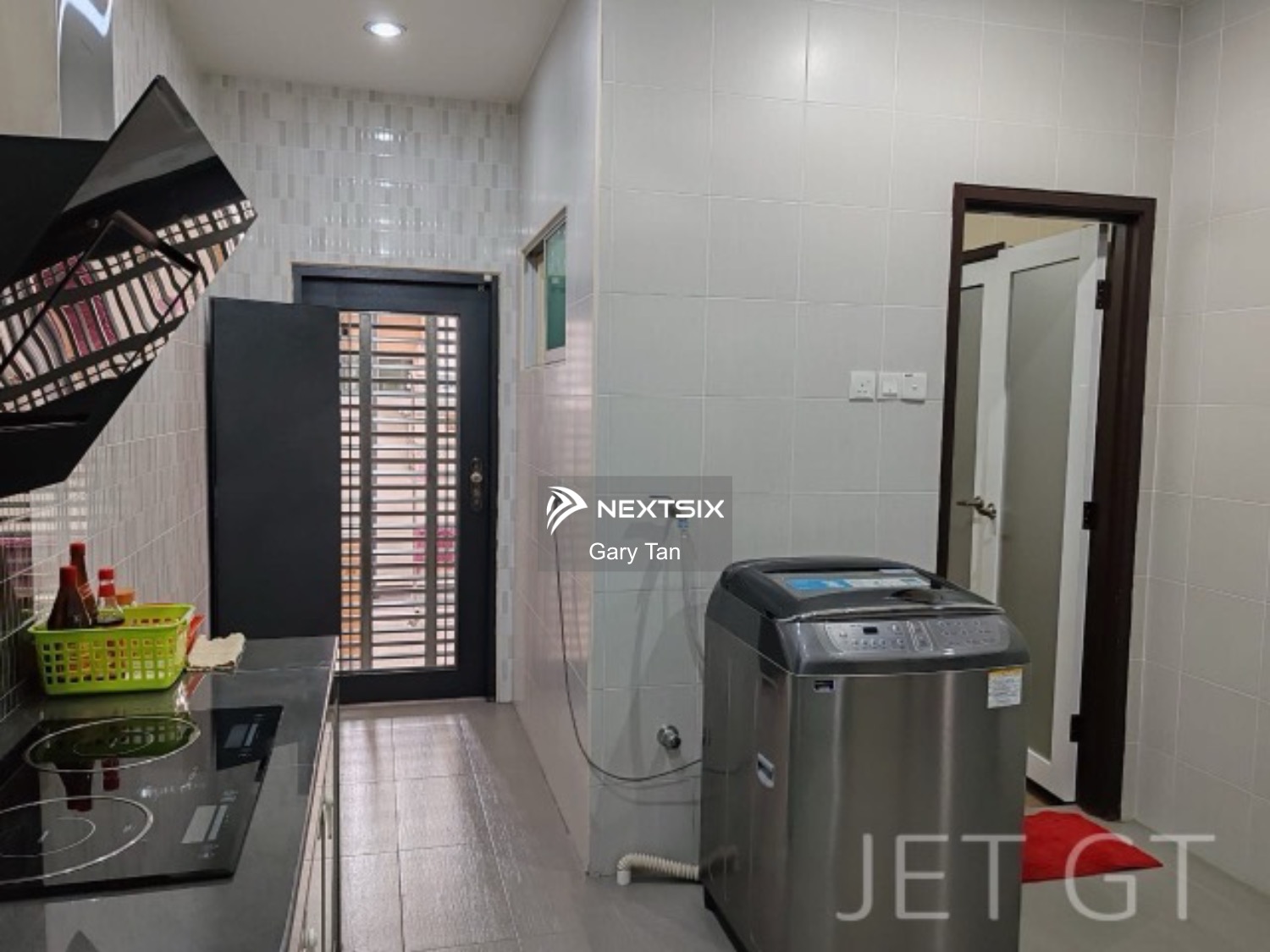 Semi-detached House For Sale in Klang Selangor - Image 5