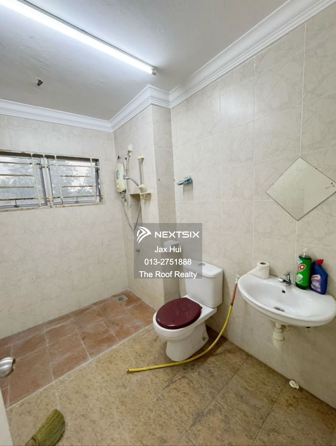Semi-detached House For Sale in Aman Perdana Selangor - Image 12