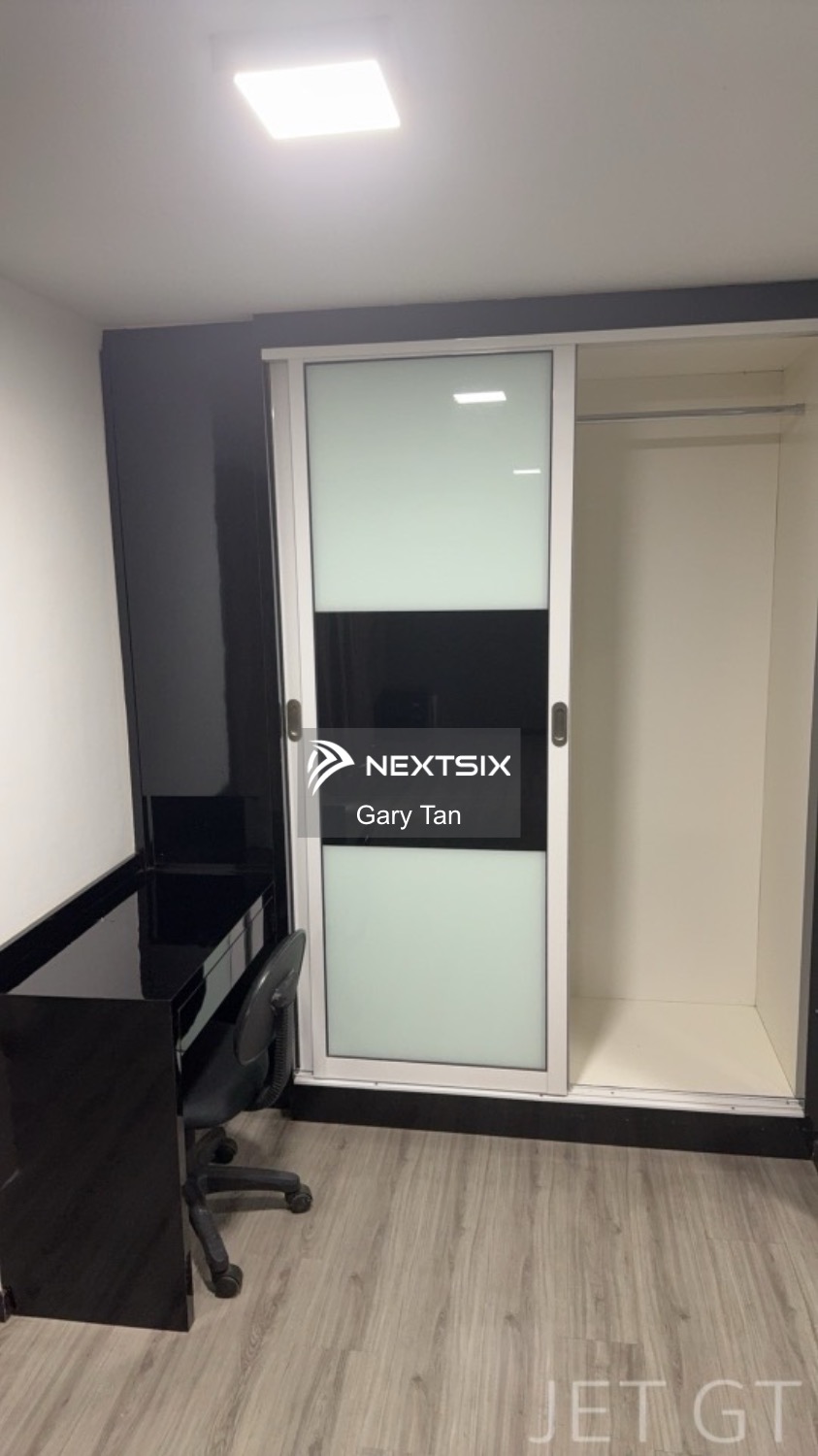 Serviced Residence For Sale in Damansara Damai Selangor - Image 6