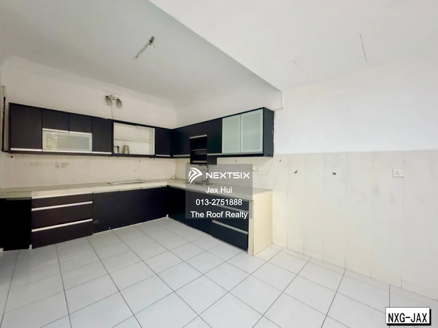 Semi-detached House For Sale in Aman Perdana Selangor - Image 5