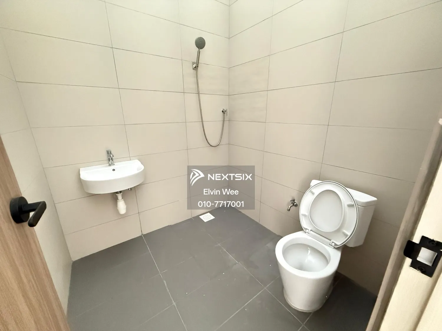 2-sty Terrace/Link House For Sale in Kuching Sarawak - Image 9