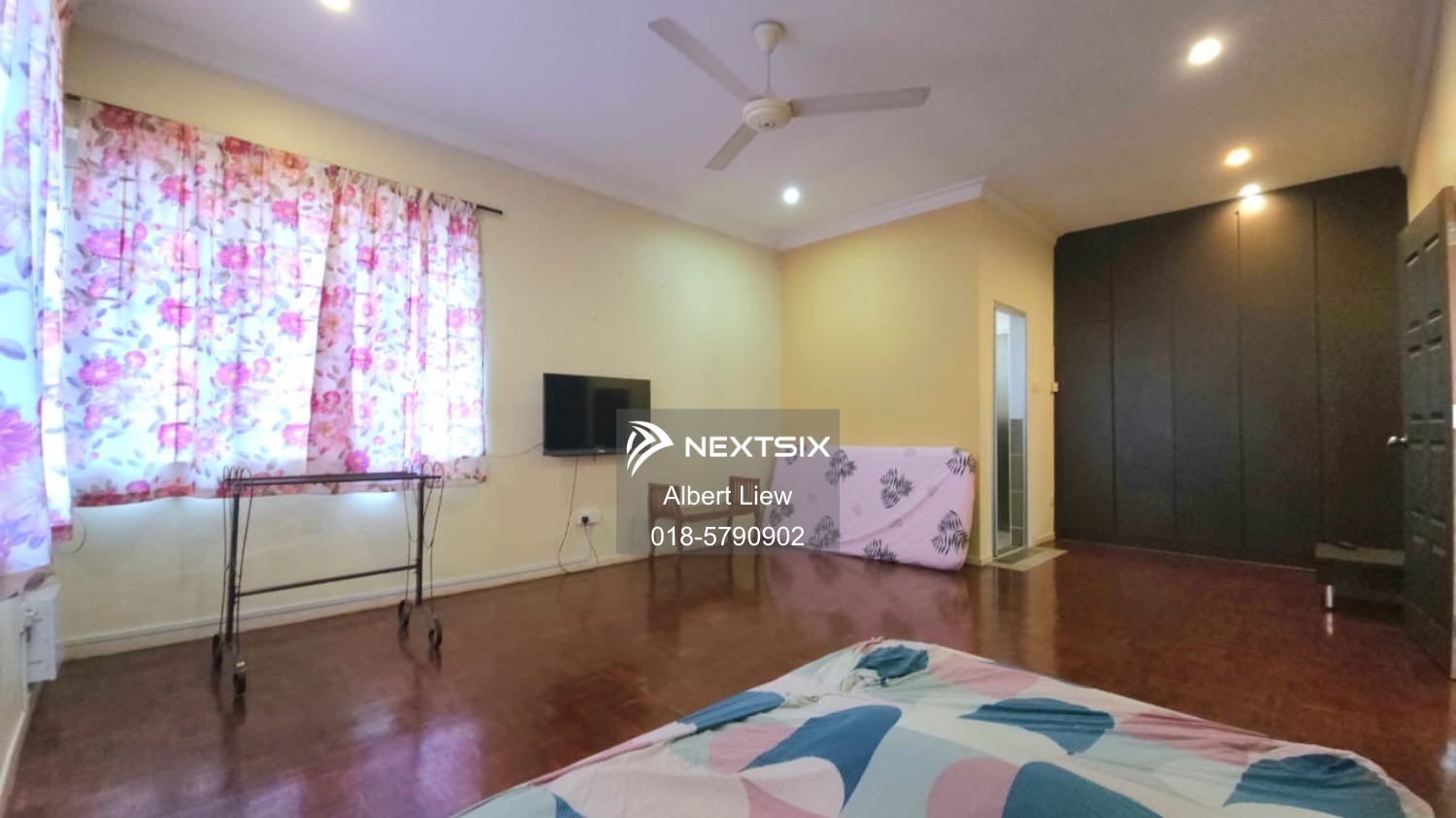 Semi-detached House For Sale in Perling Johor - Image 9