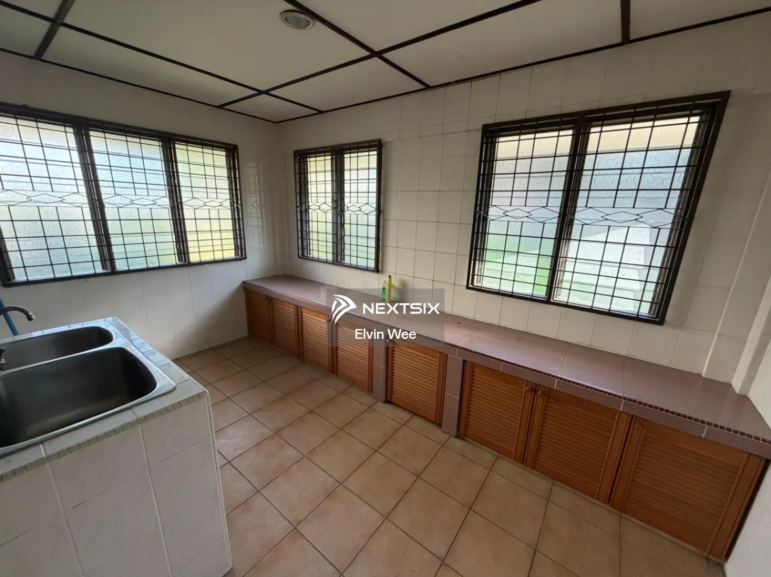 Semi-detached House For Sale in Kuching Sarawak - Image 7