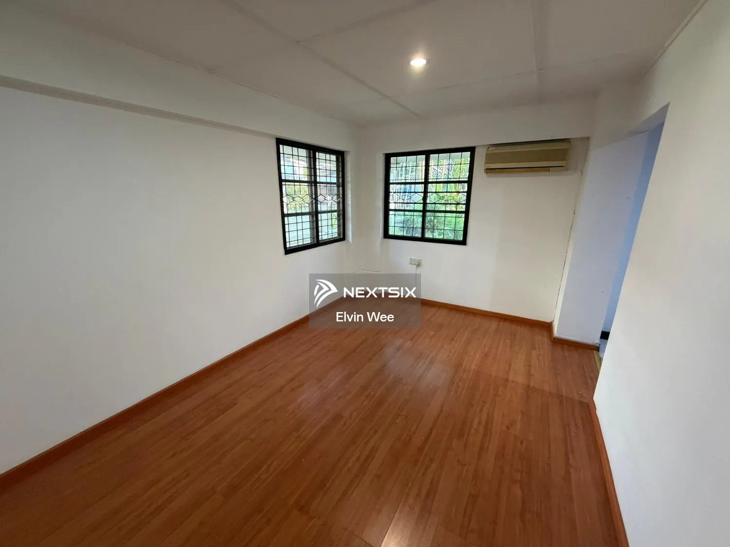 Semi-detached House For Sale in Kuching Sarawak - Image 8