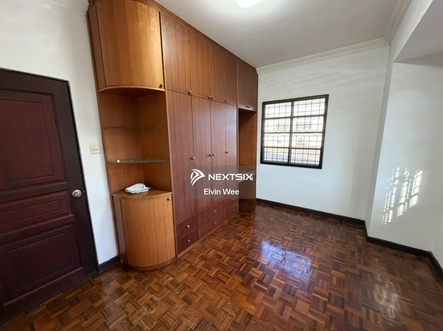 Semi-detached House For Sale in Kuching Sarawak - Image 9