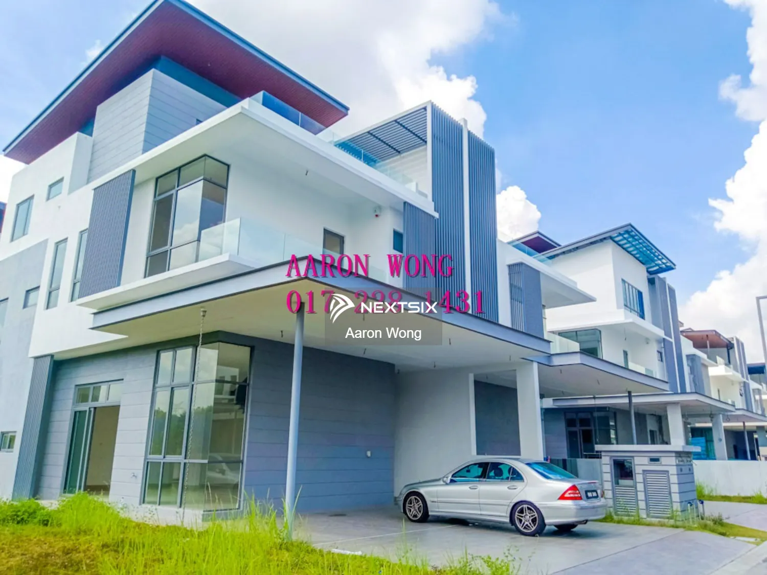 Semi-detached House For Sale in Kota Kemuning Selangor