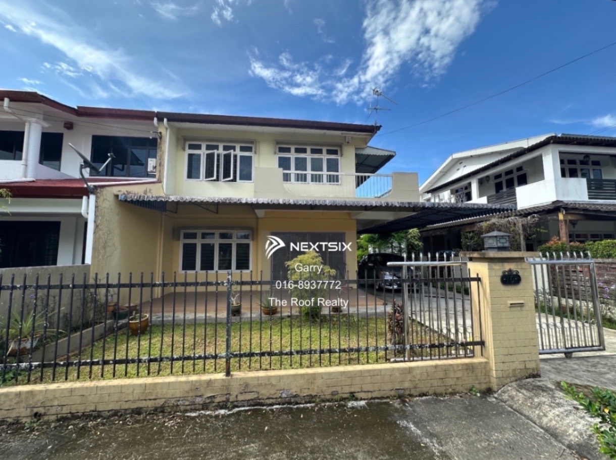 Semi-detached House For Sale in Kuching Sarawak