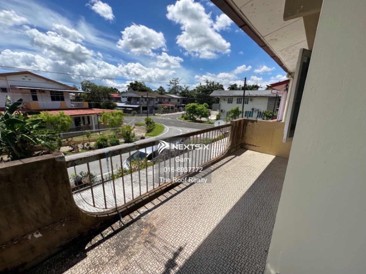 Semi-detached House For Sale in Kuching Sarawak - Image 7