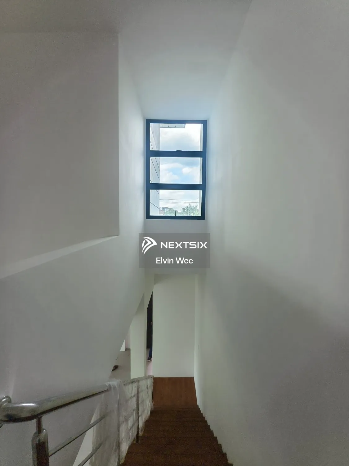Semi-detached House For Sale in Kuching Sarawak - Image 6