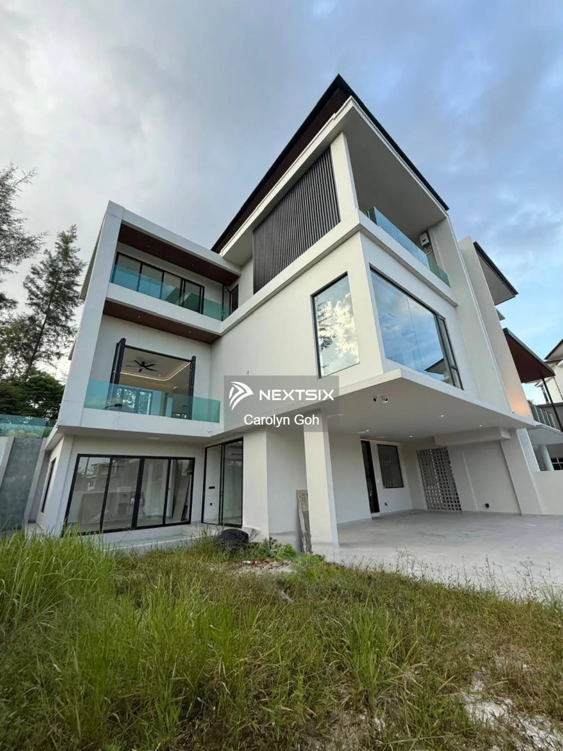 3 Storey Semi-detached Homes For Sale in Horizon Hills Johor