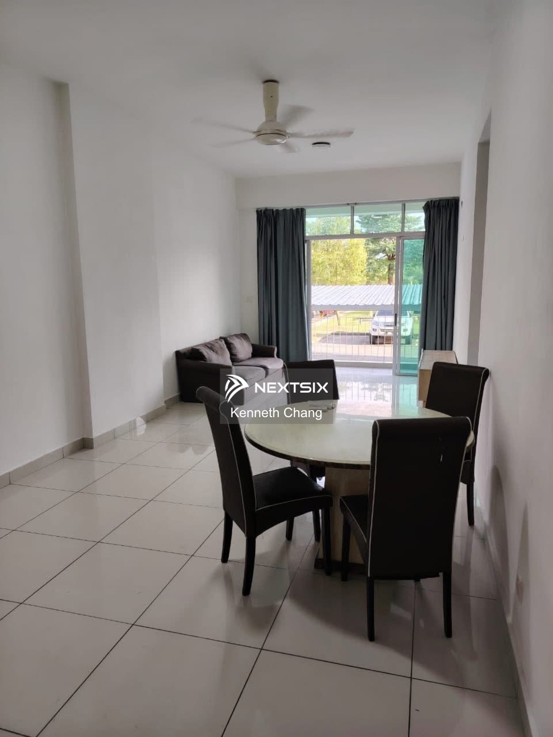 Condominium floor plan - Image 6