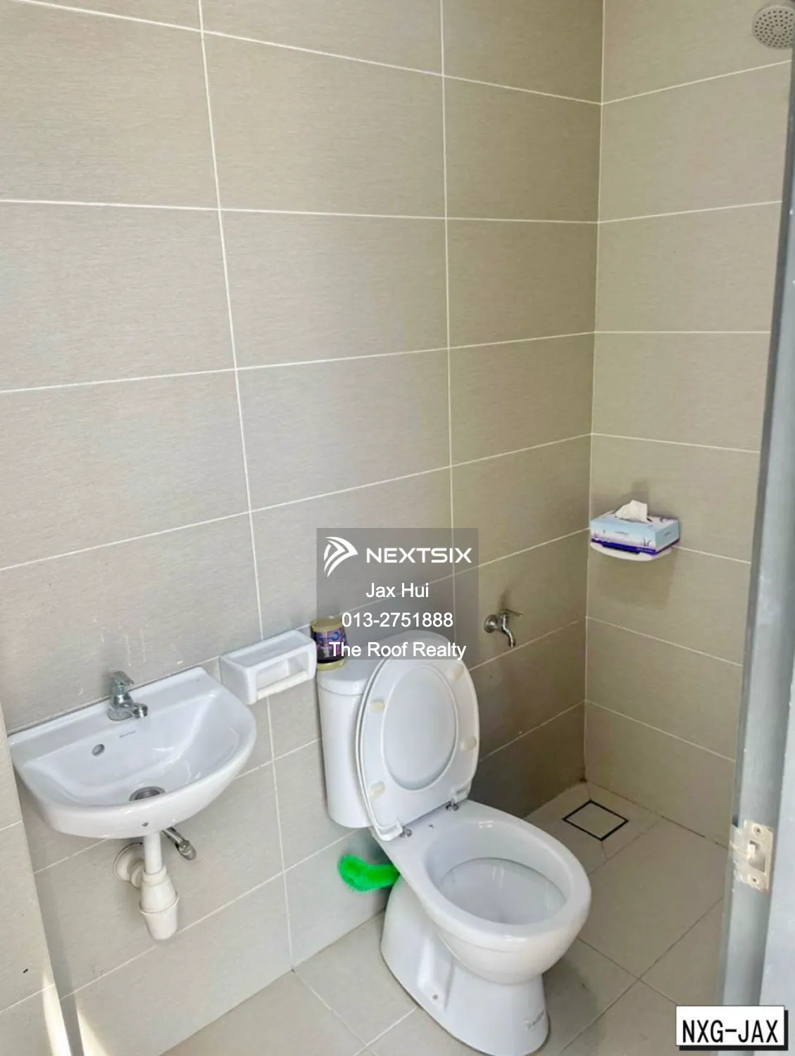 Semi-detached House For Sale in Klang Selangor - Image 8