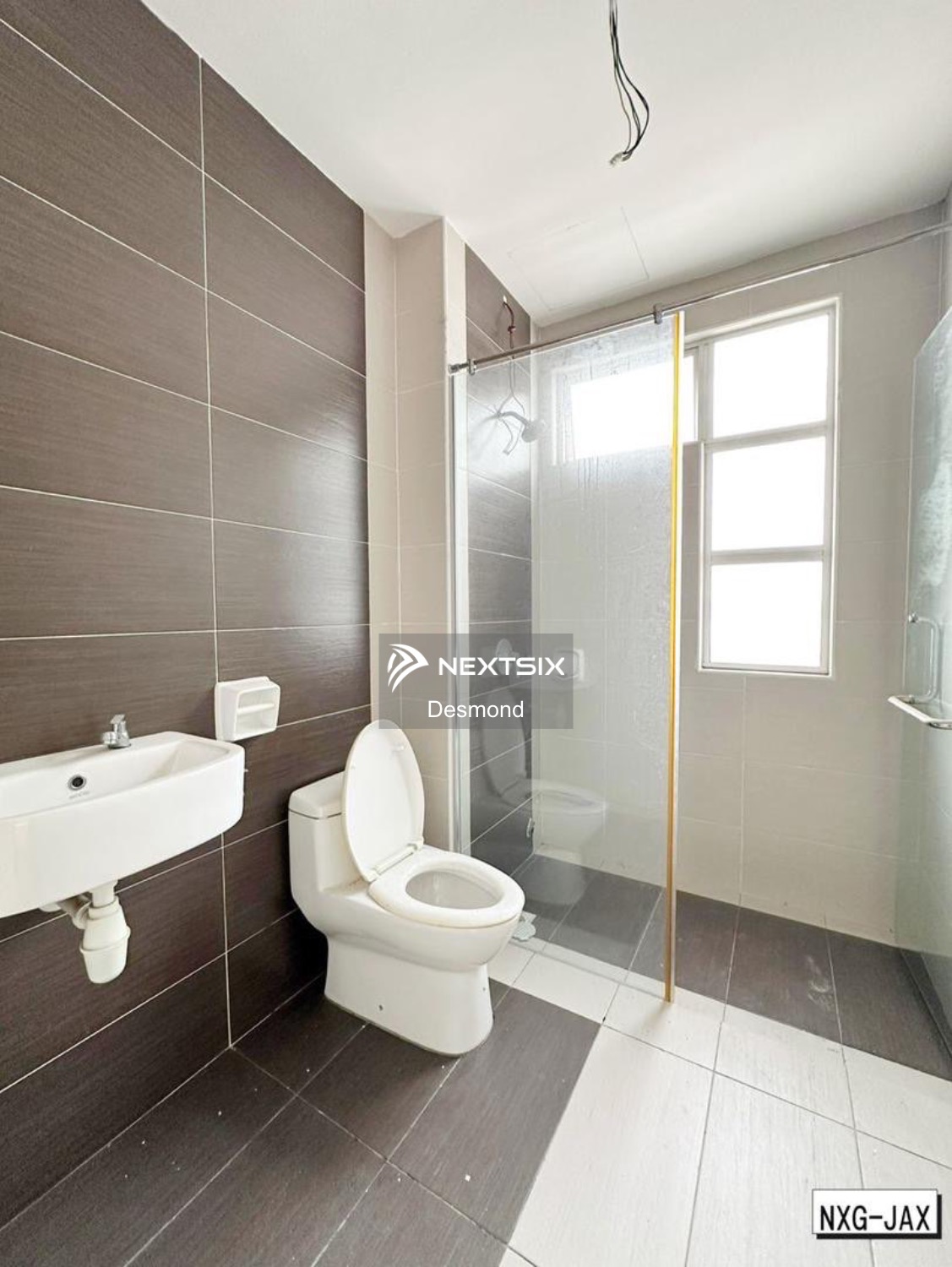 Semi-detached House For Sale in Bandar Bukit Tinggi Selangor - Image 10