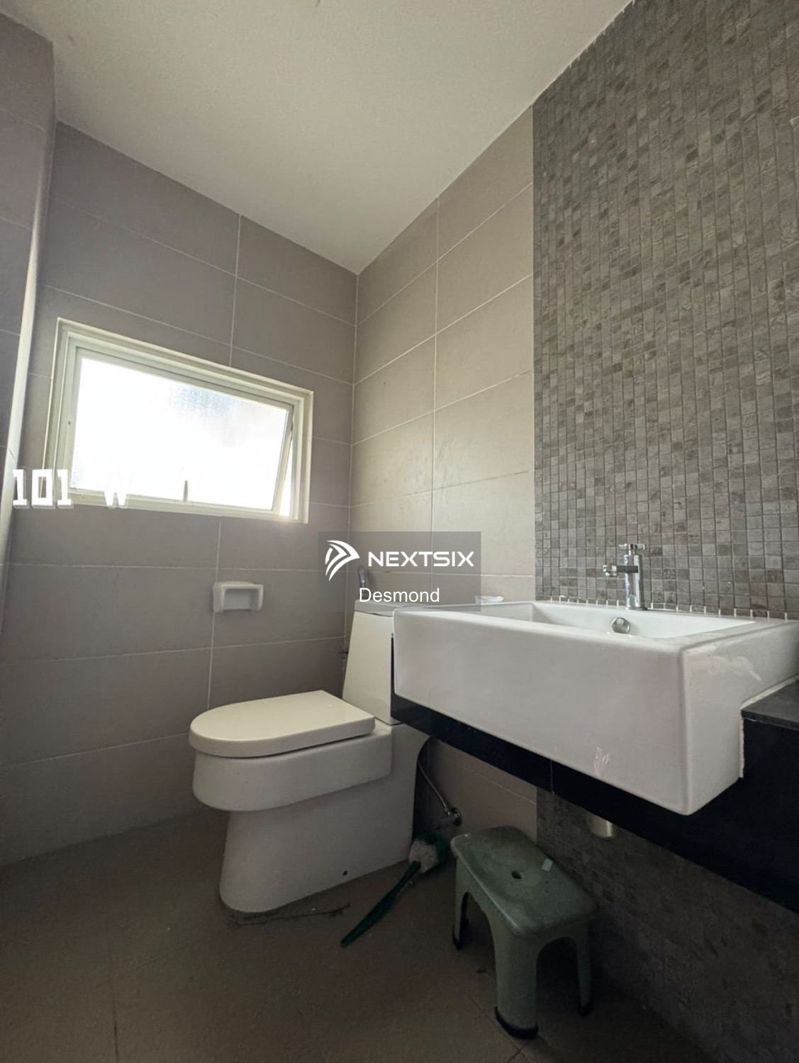 Semi-detached House For Sale in Bandar Botanic Selangor - Image 17