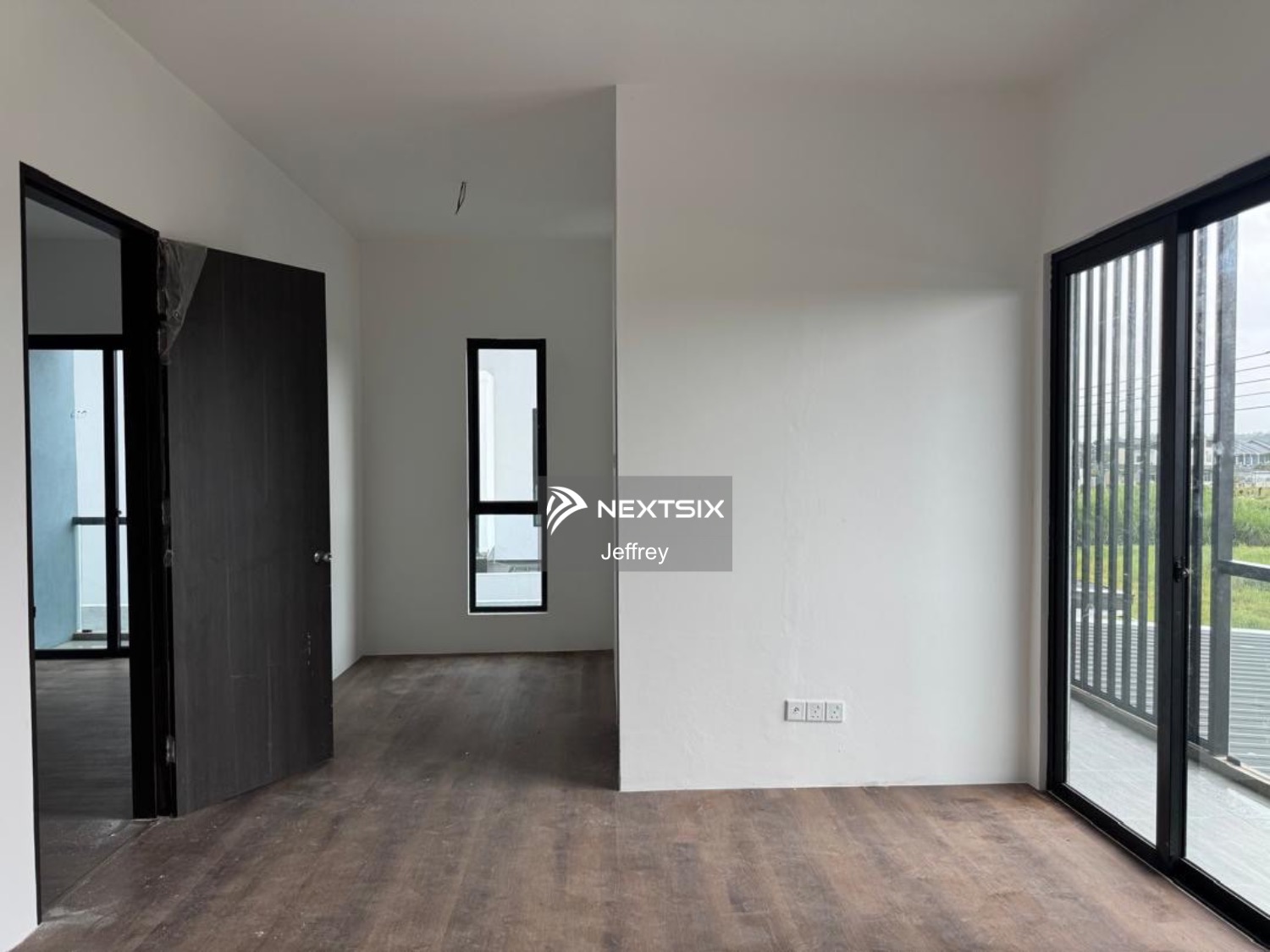 Semi-detached House For Sale in Kuching Sarawak - Image 5