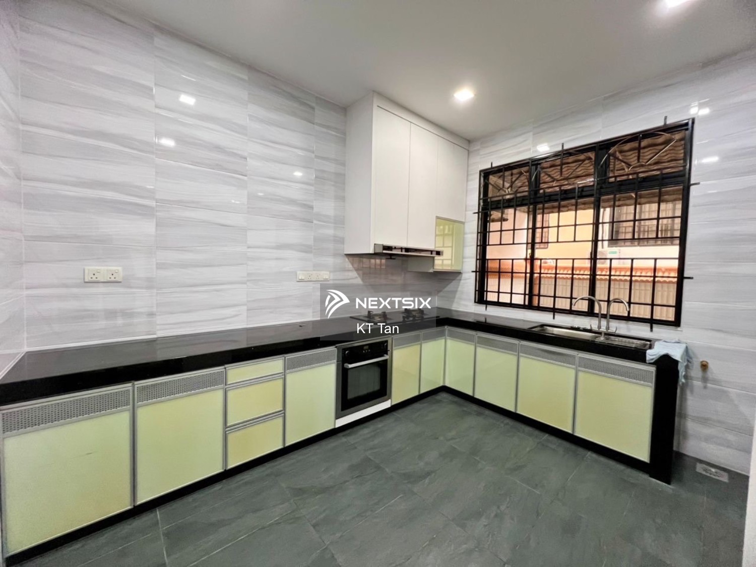 Semi-detached House For Sale in Johor Bahru Johor - Image 8