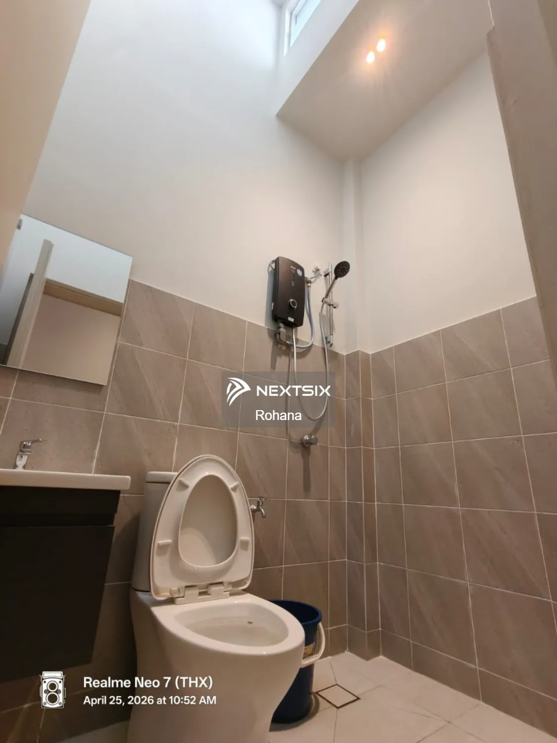 Semi-detached House For Sale in Balok Pahang - Image 15
