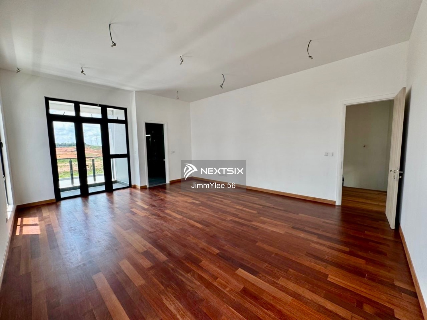 Semi-detached House For Sale in Skudai Johor - Image 8