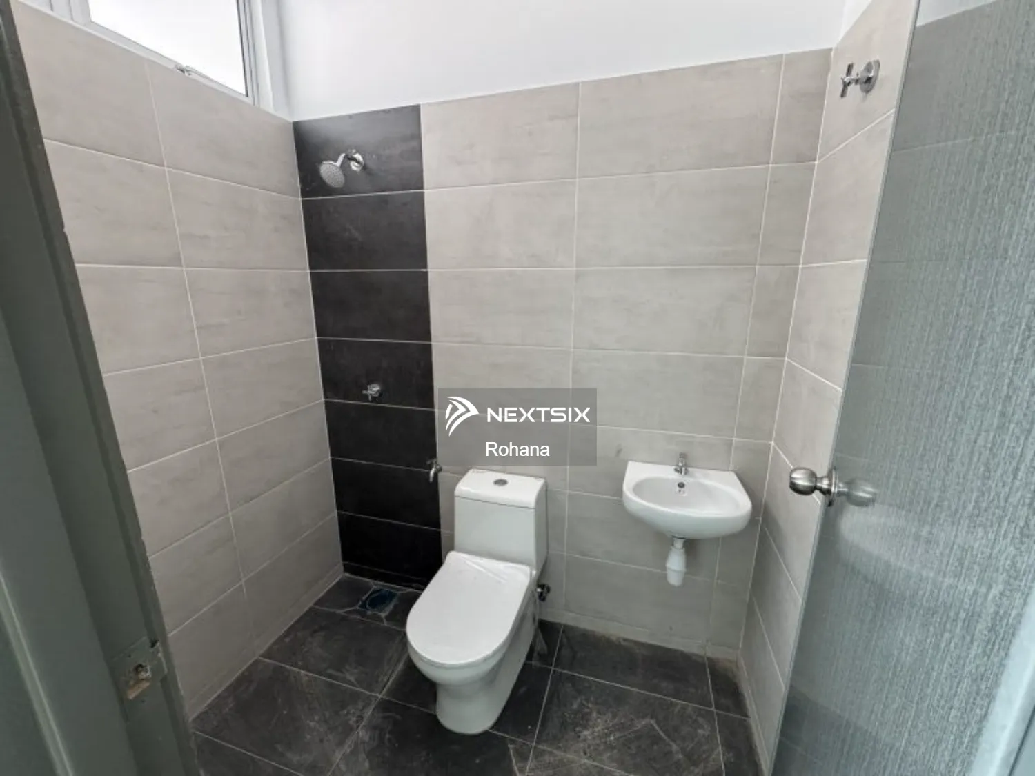 Semi-detached House For Sale in Kuantan Pahang - Image 12