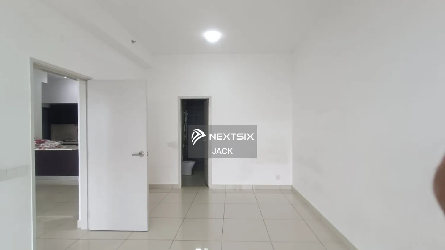 Serviced Residence For Rent in Setia Alam Selangor - Image 10