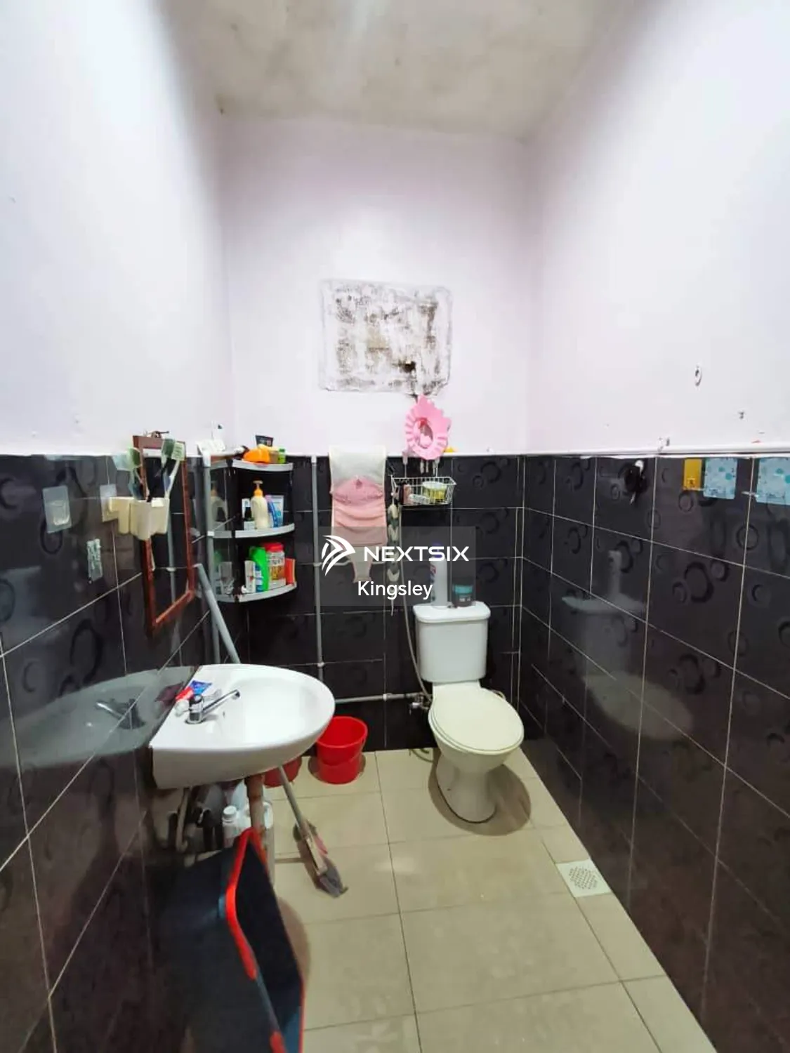 Bungalow For Sale in Skudai Johor - Image 8