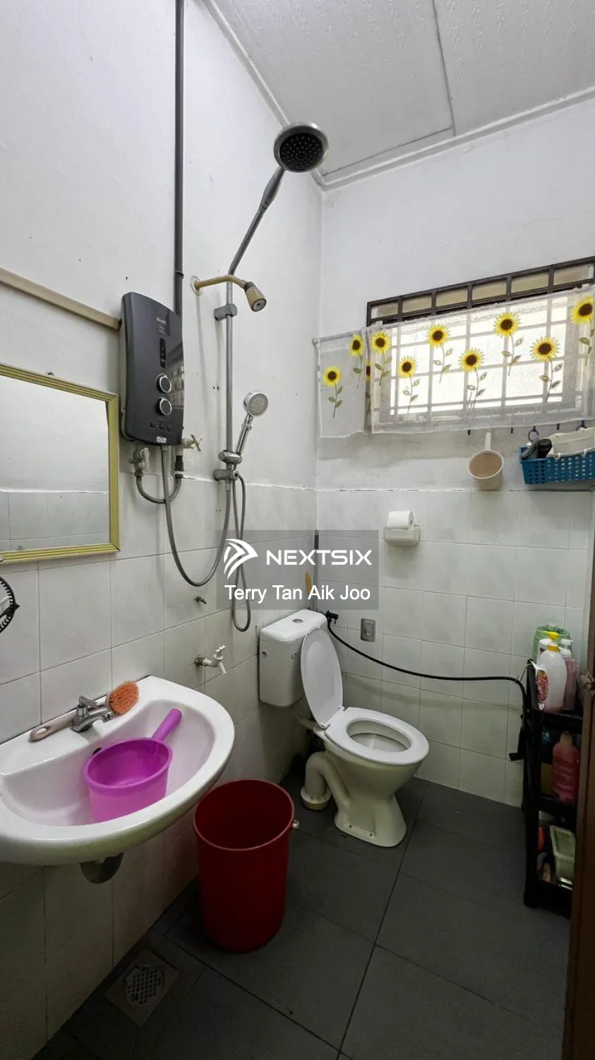 2-sty Terrace/Link House For Sale in Kulai Johor - Image 11