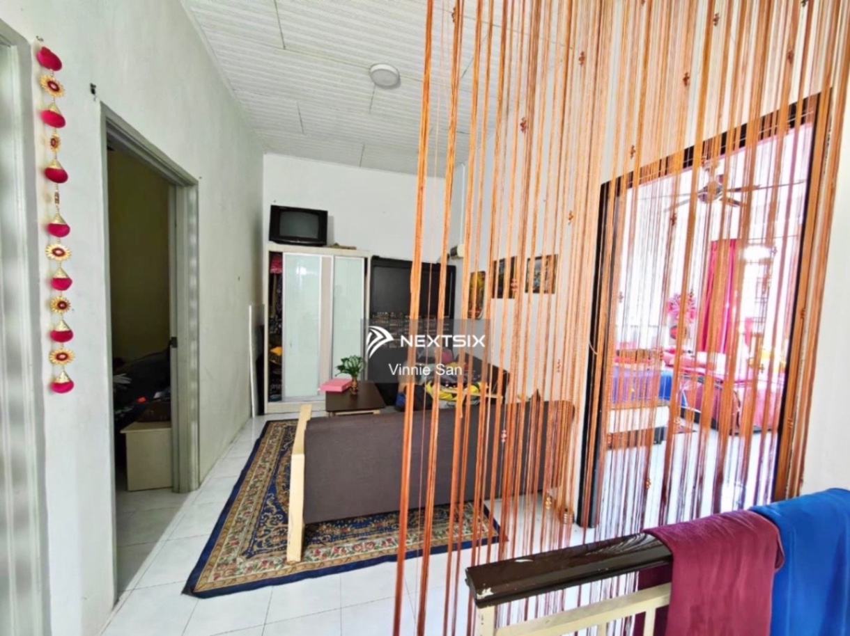 2-sty Terrace/Link House For Sale in Skudai Johor - Image 9