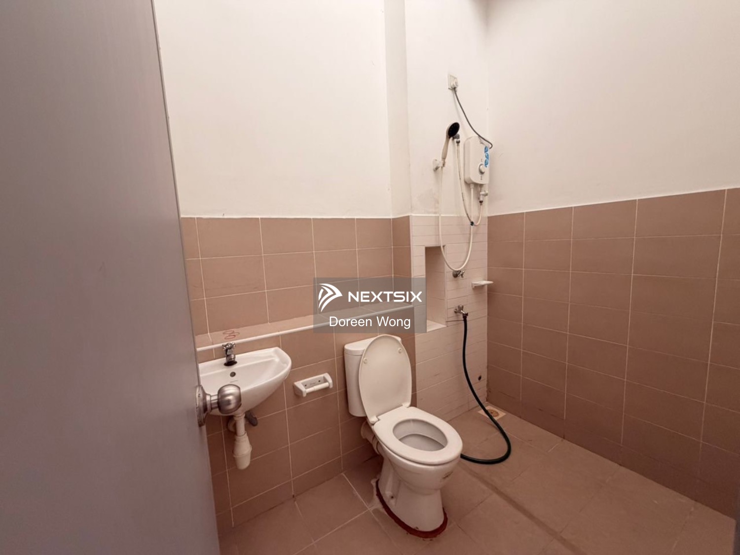 2-sty Terrace/Link House For Sale in Johor Bahru Johor - Image 7
