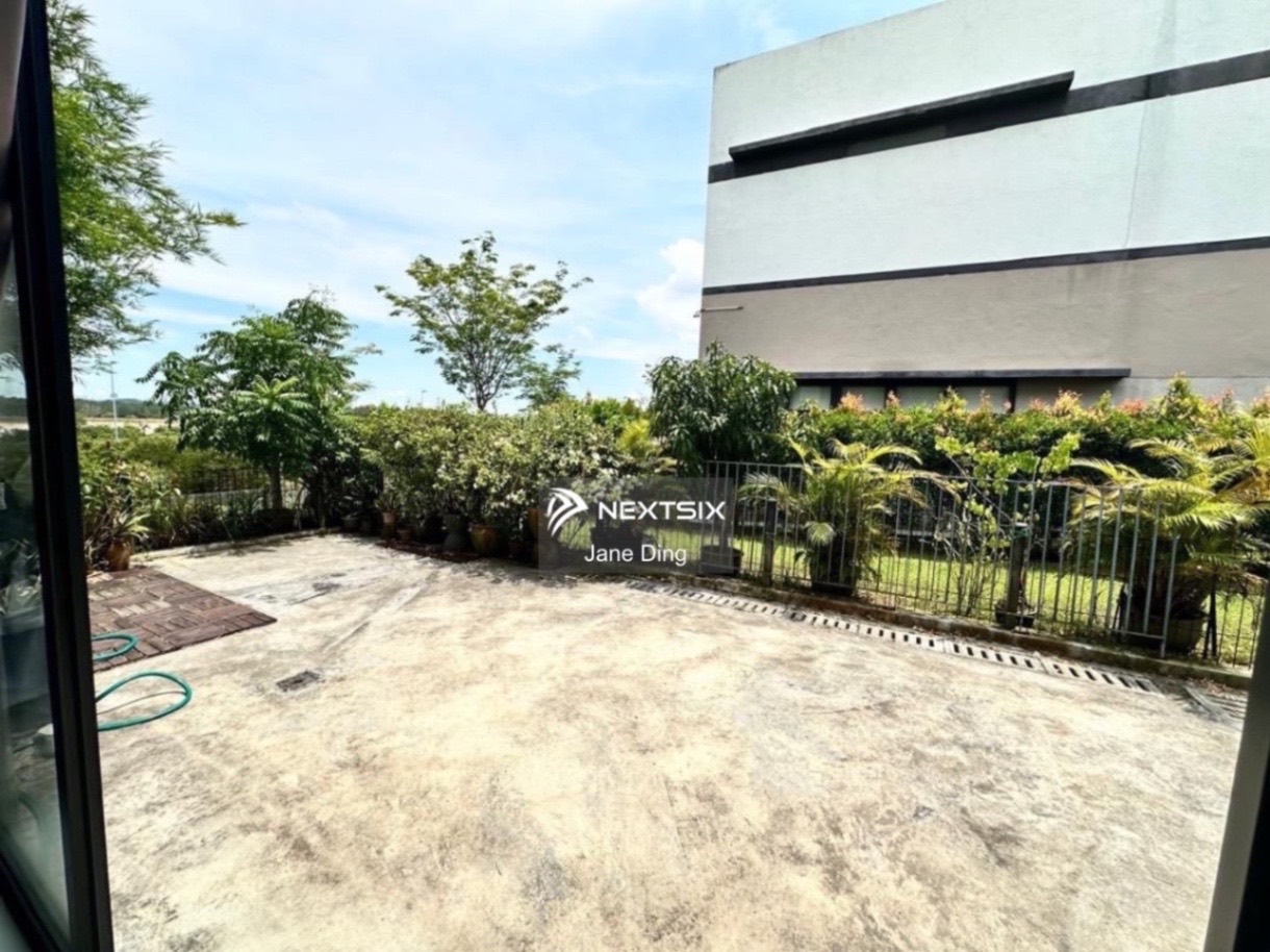 Semi-detached House For Sale in Johor Bahru Johor - Image 9