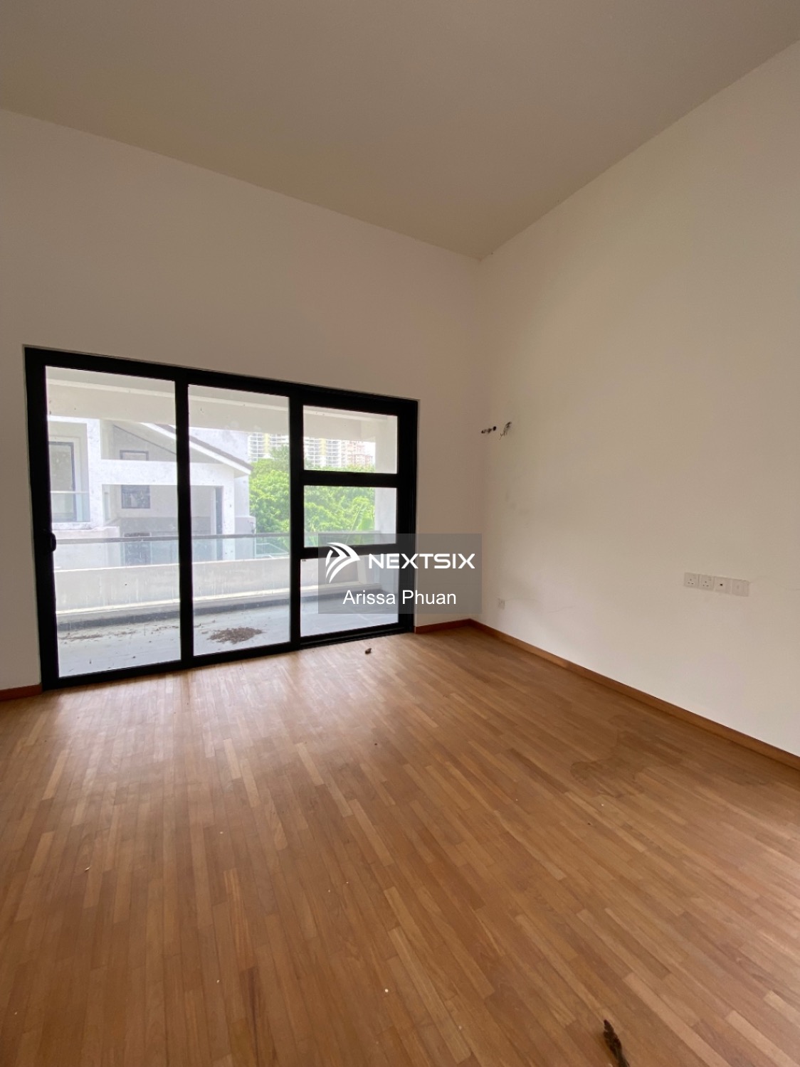 Bungalow For Rent in Relau Penang - Image 9