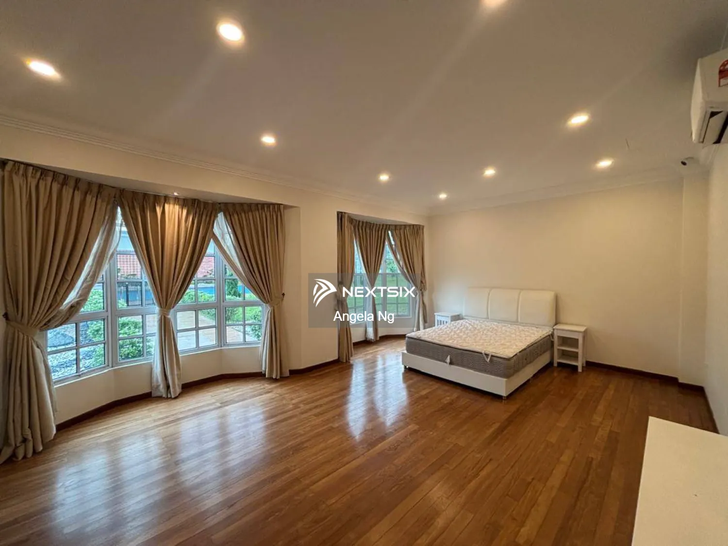 Bungalow For Sale in Gelang Patah Johor - Image 11