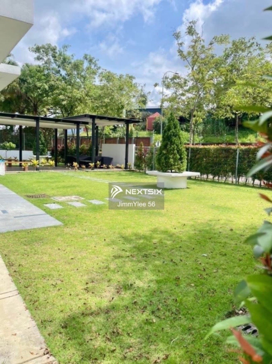 Semi-detached House For Sale in Permas Jaya Johor - Image 12