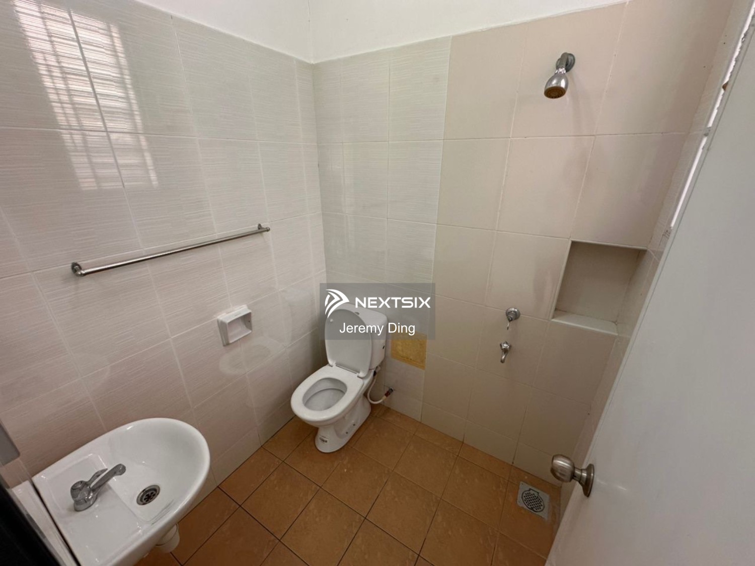 Bungalow For Sale in Johor Bahru Johor - Image 9
