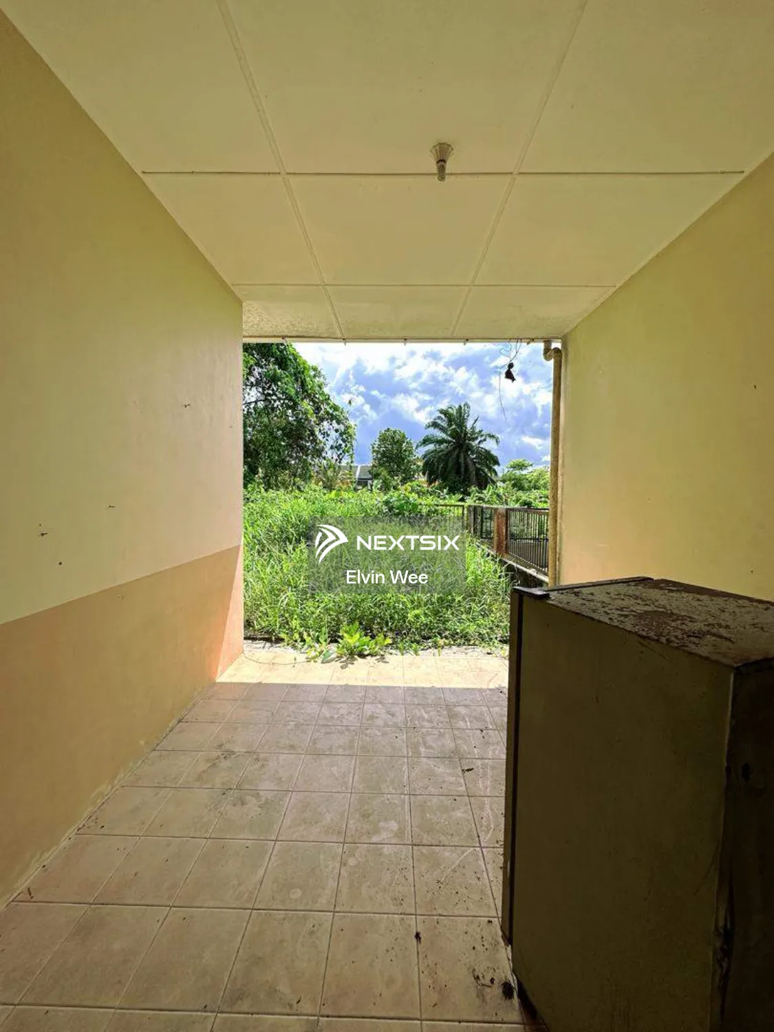Semi-detached House For Sale in Kuching Sarawak - Image 5