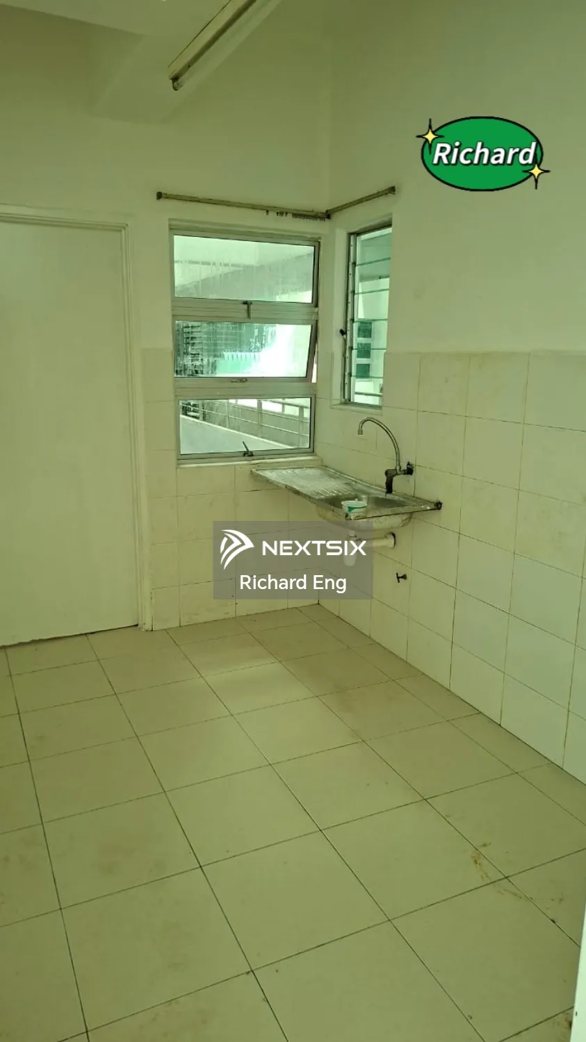 Apartment For Sale in Sungai Ara Penang - Image 10