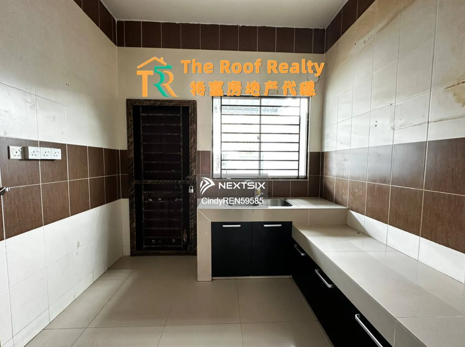 1-sty Terrace/Link House For Sale in Miri Sarawak - Image 10