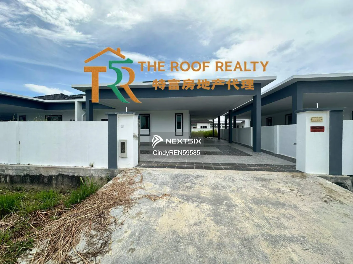 Semi-detached House For Sale in Lutong Sarawak