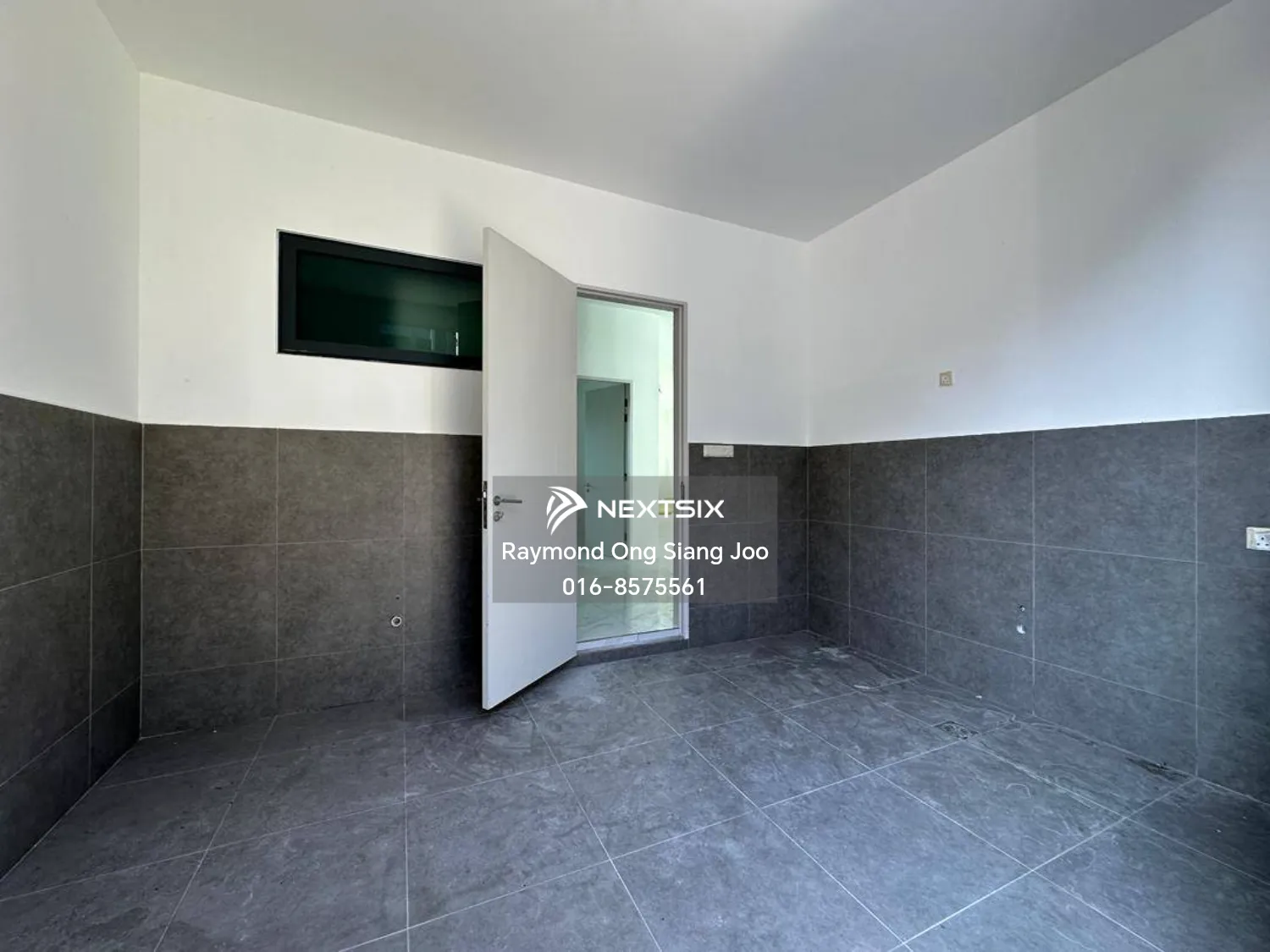 Semi-detached House For Sale in Kuching Sarawak - Image 9