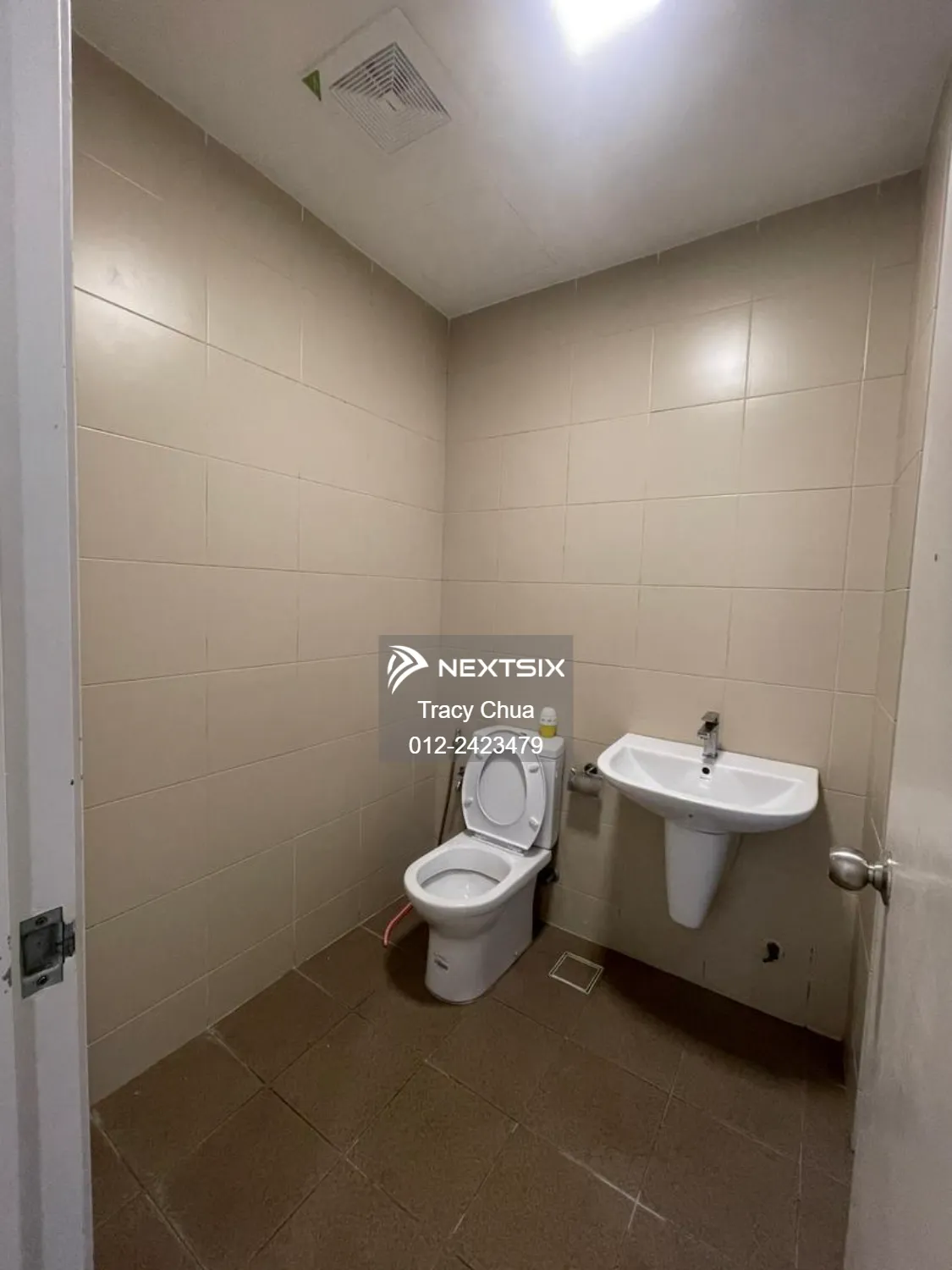 Serviced Residence For Rent in Glenmarie Selangor - Image 5