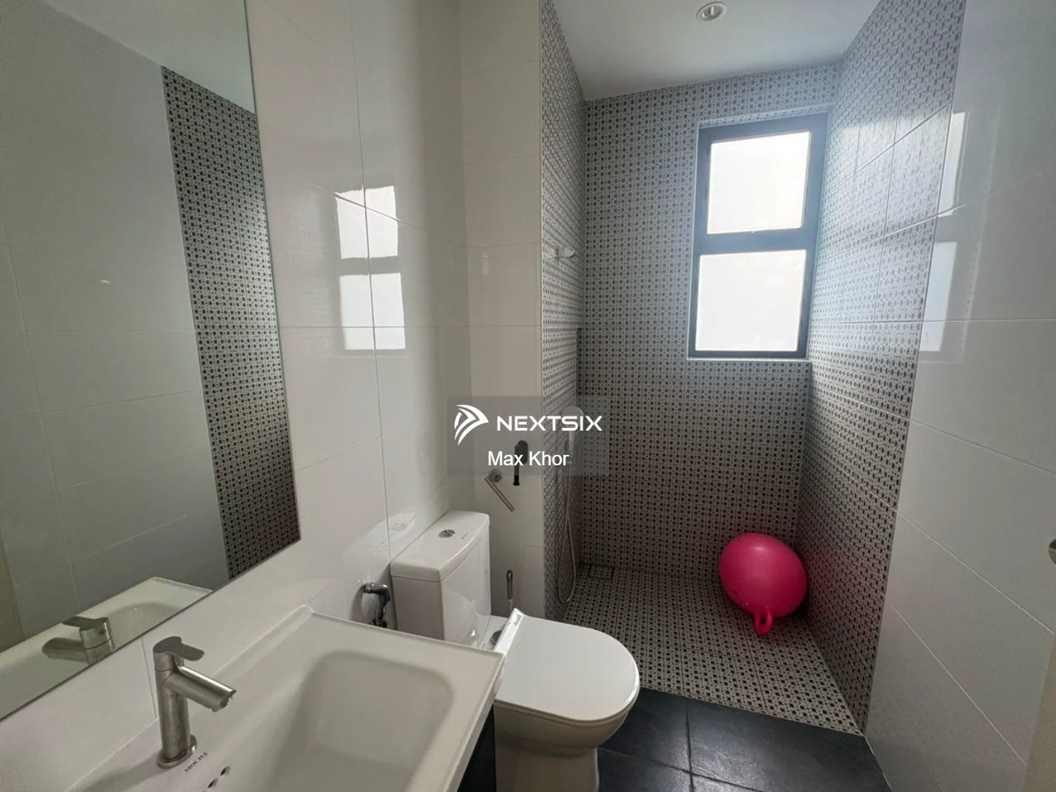Semi-detached House For Sale in Setia Alam Selangor - Image 12