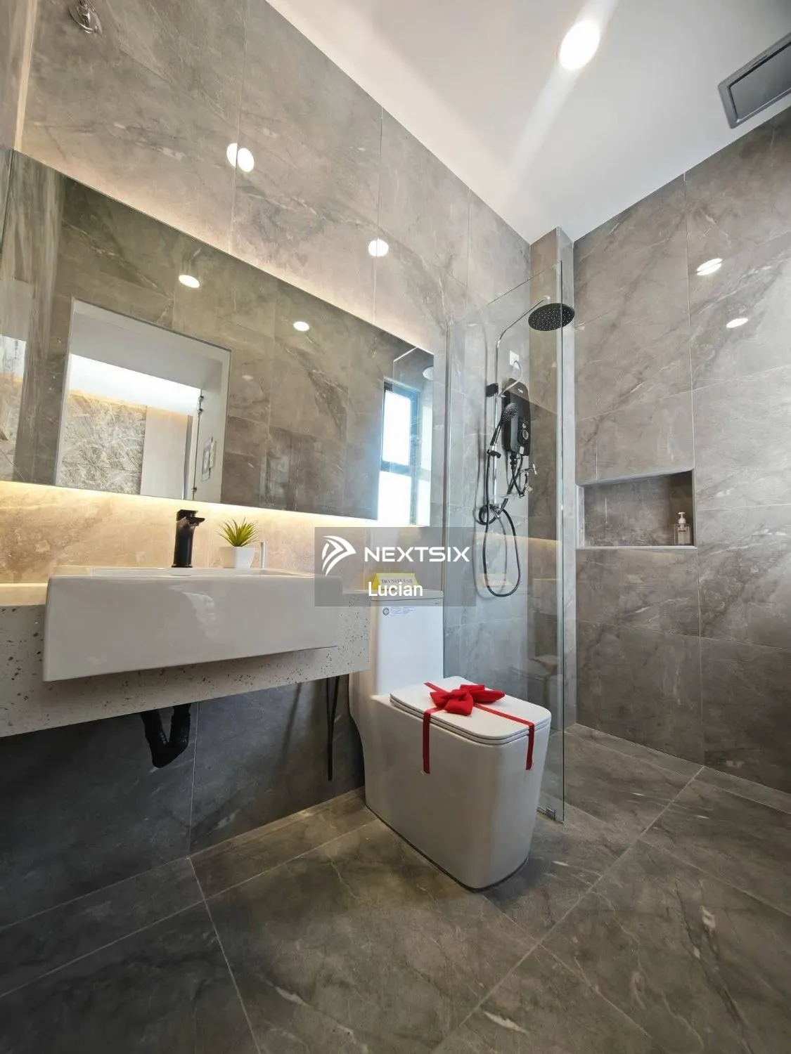 Semi-detached House For Sale in Ayer Baloi Johor - Image 12