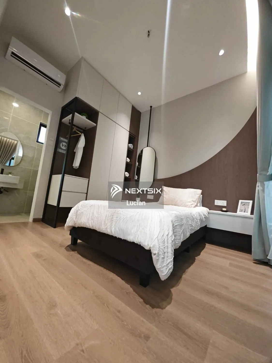 Semi-detached House For Sale in Ayer Baloi Johor - Image 5