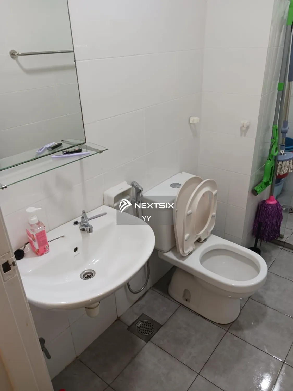 Condominium For Rent in Petaling Jaya Selangor - Image 10