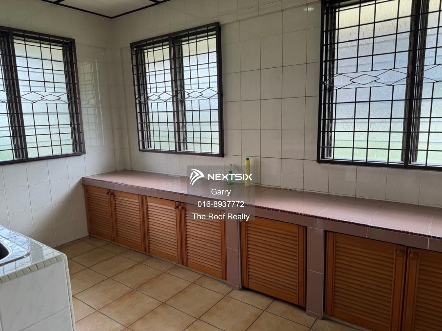 Semi-detached House For Sale in Kuching Sarawak - Image 6