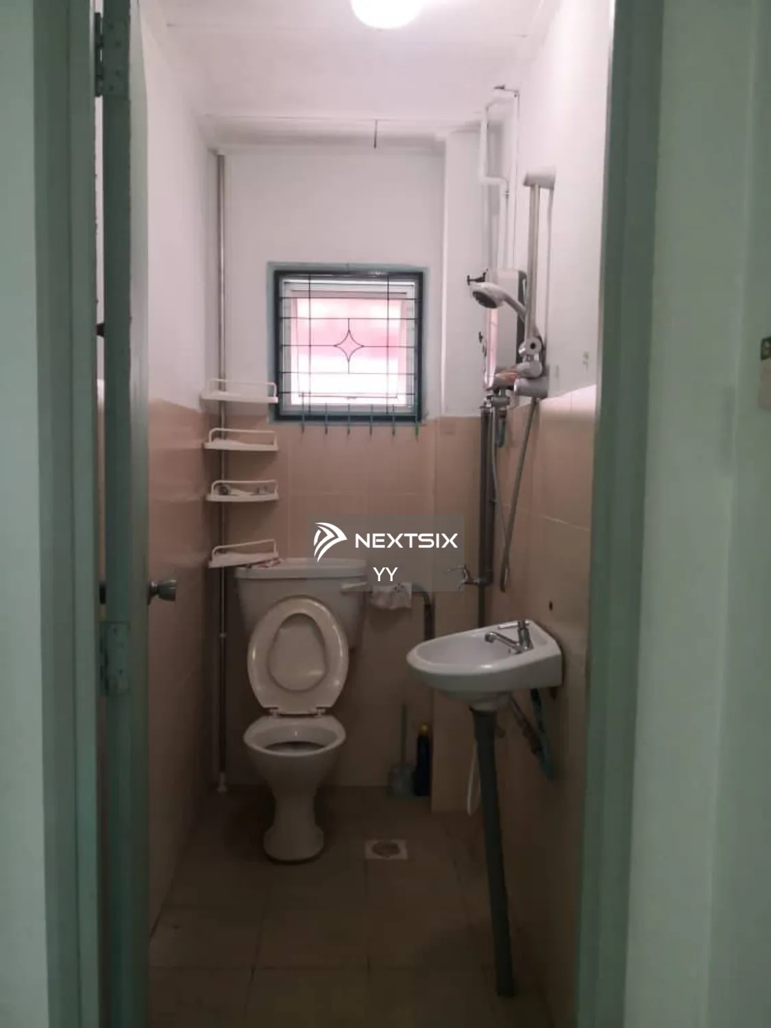 2-sty Terrace/Link House For Rent in Kelana Jaya Selangor - Image 7