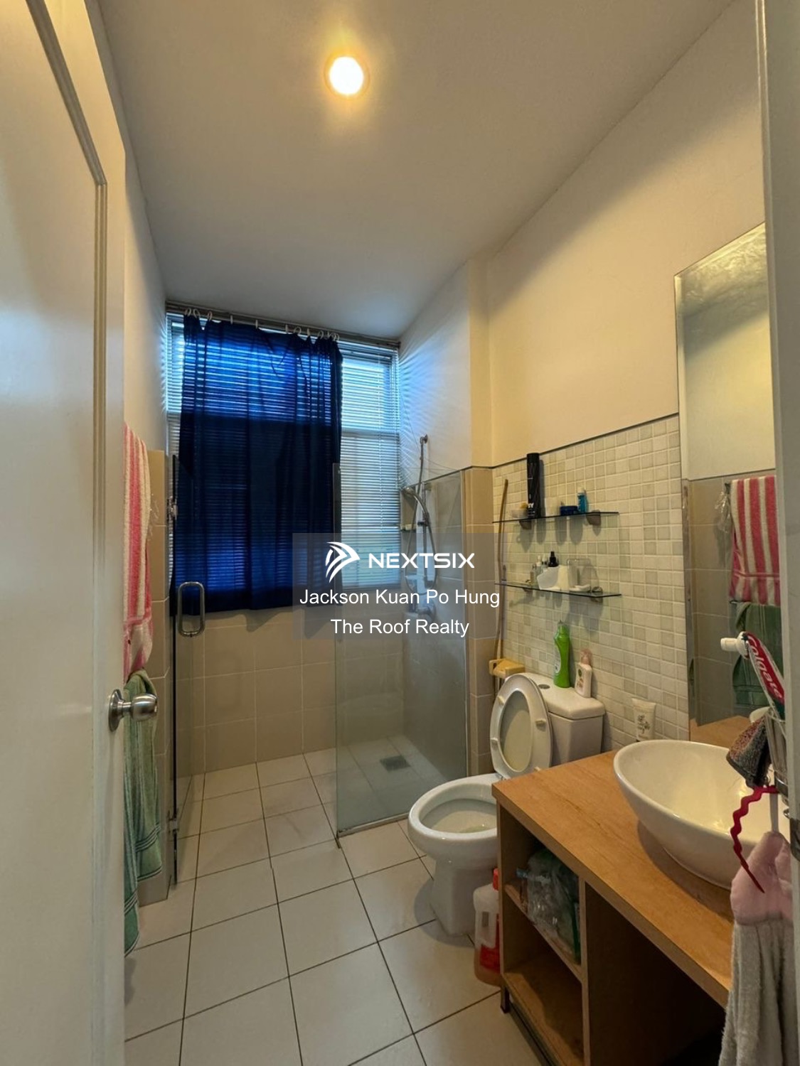 Semi-detached House For Sale in Kuching Sarawak - Image 8