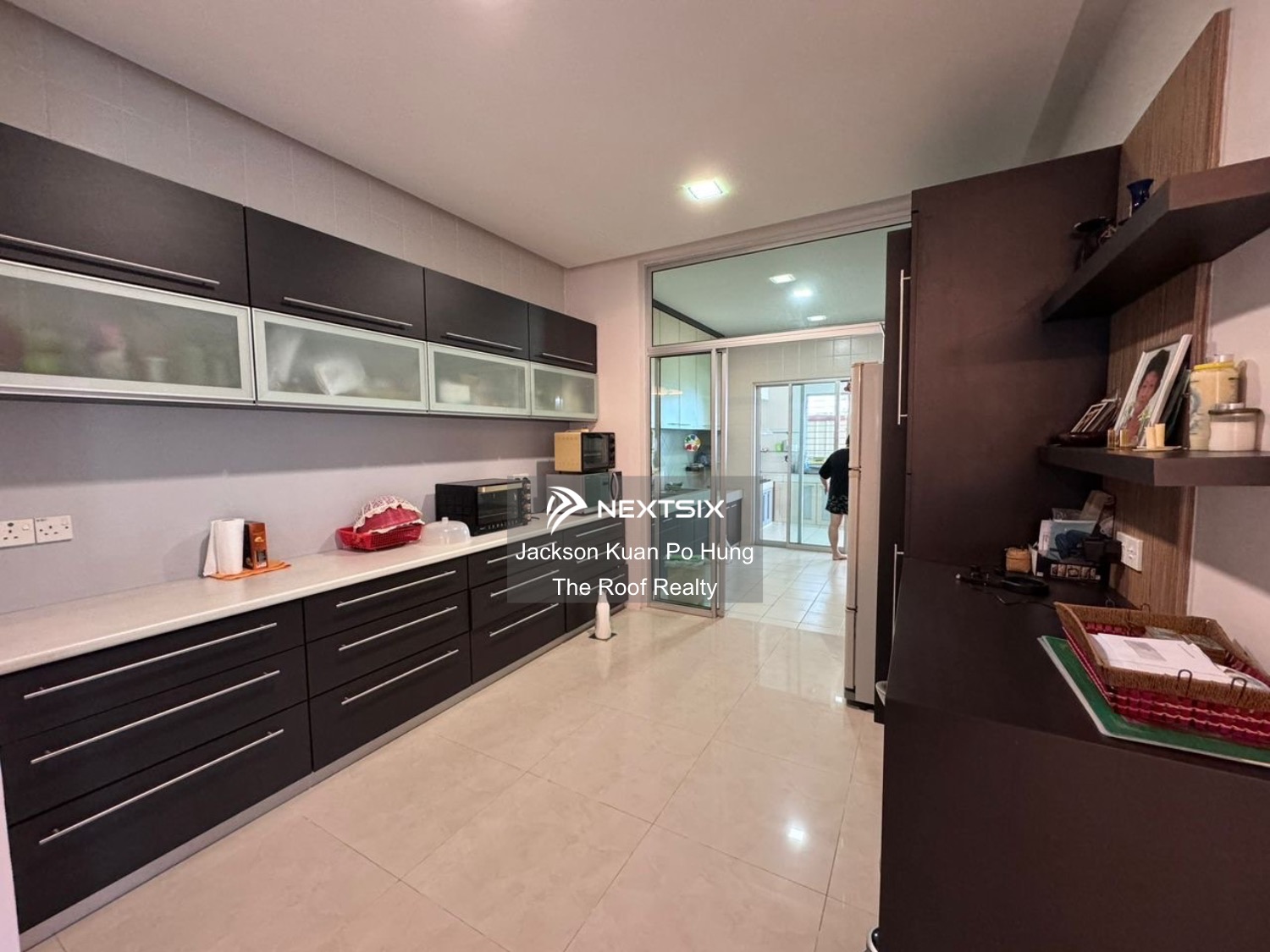 Semi-detached House For Sale in Kuching Sarawak - Image 9