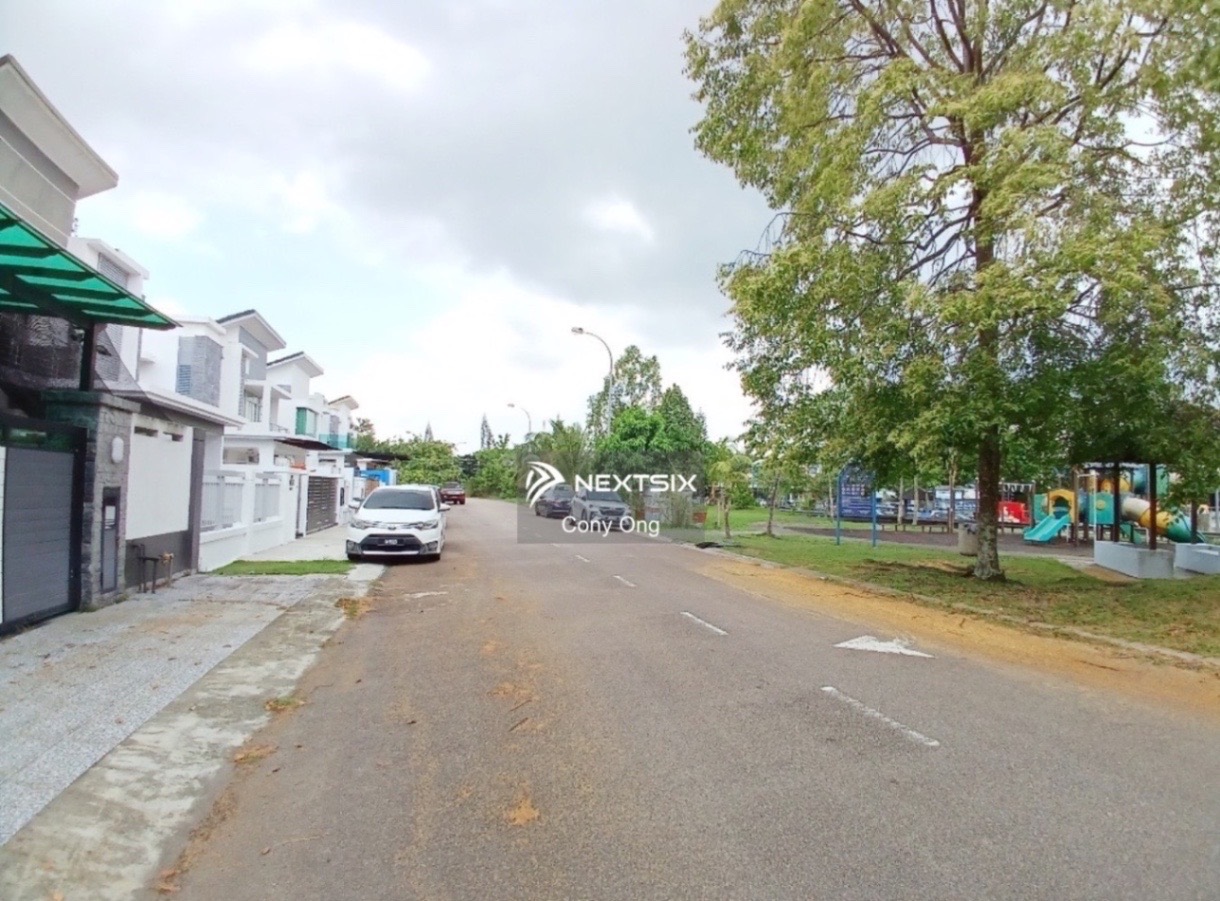 Semi-detached House For Sale in Skudai Johor - Image 16