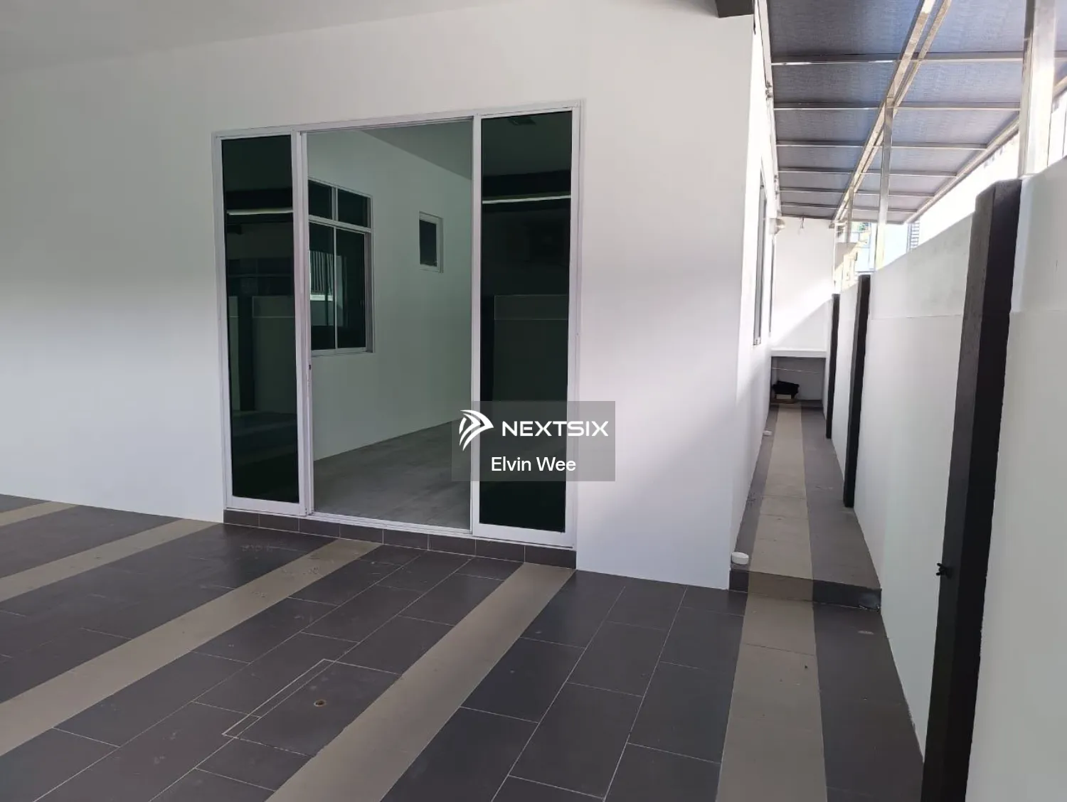 Semi-detached House For Sale in Kota Samarahan Sarawak - Image 11